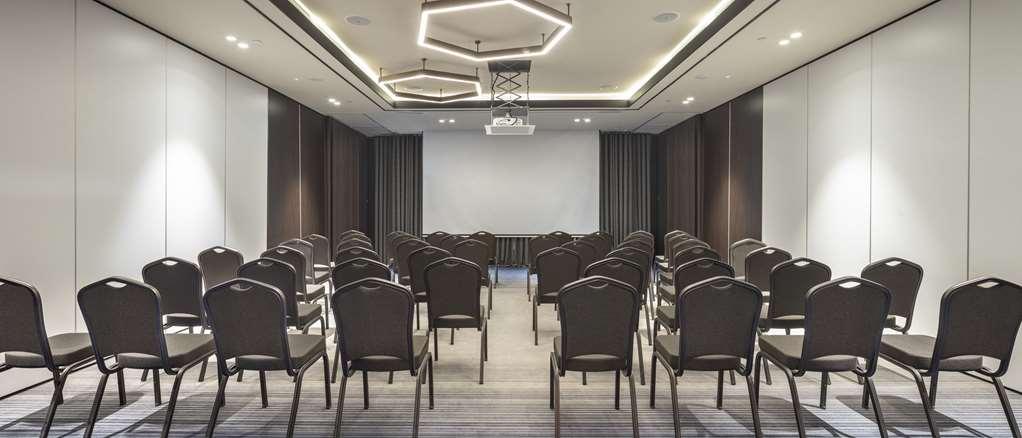 Hotel Doubletree By Hilton Sanlıurfa Einrichtungen foto