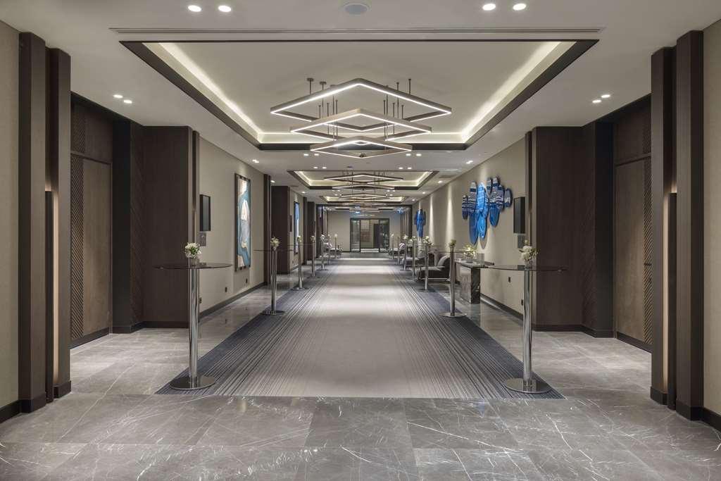 Hotel Doubletree By Hilton Sanlıurfa Einrichtungen foto